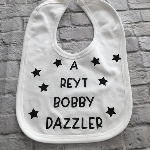 Reyt Bobby Dazzler Bib, baby gift, Yorkshire baby. Baby hat.